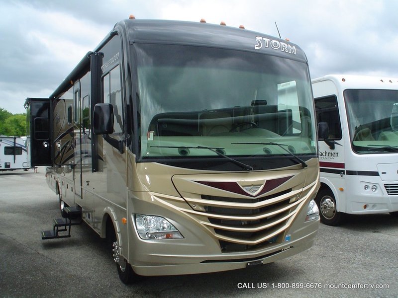 2014 Fleetwood Storm 32V