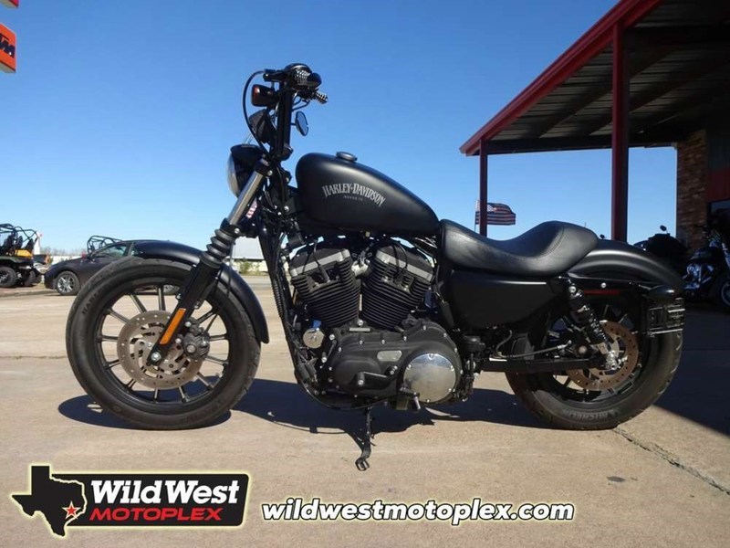 2013 Harley-Davidson XL883N - Sportster Iron 883