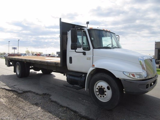 2008 International 4200  Cab Chassis