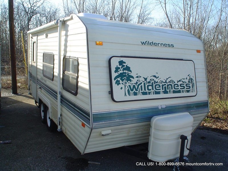 1994 Wilderness 18