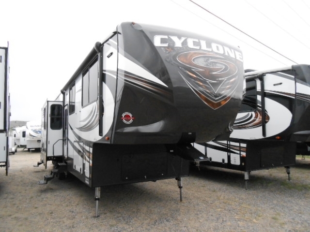 2017 Heartland Cyclone 4000