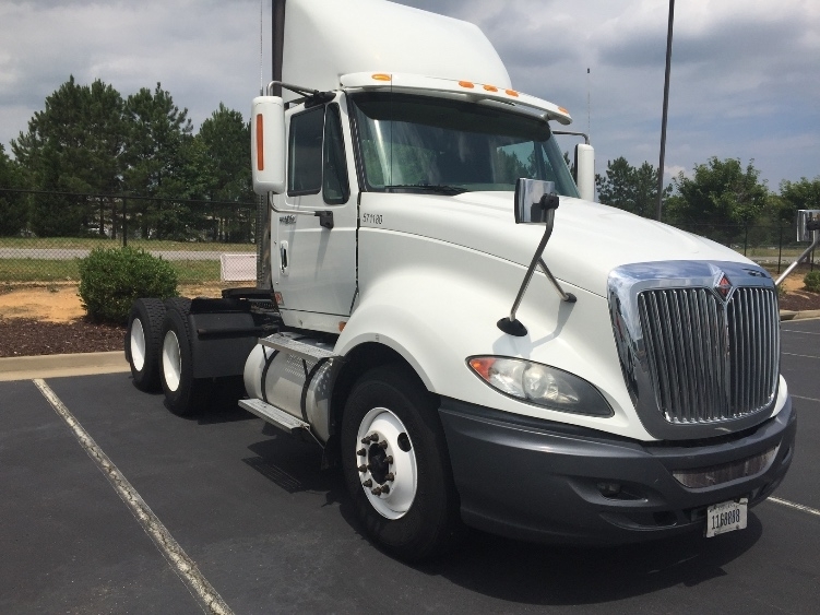 2010 International Prostar  Conventional - Day Cab