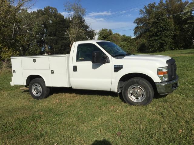 2010 Ford F-250  Utility Truck - Service Truck