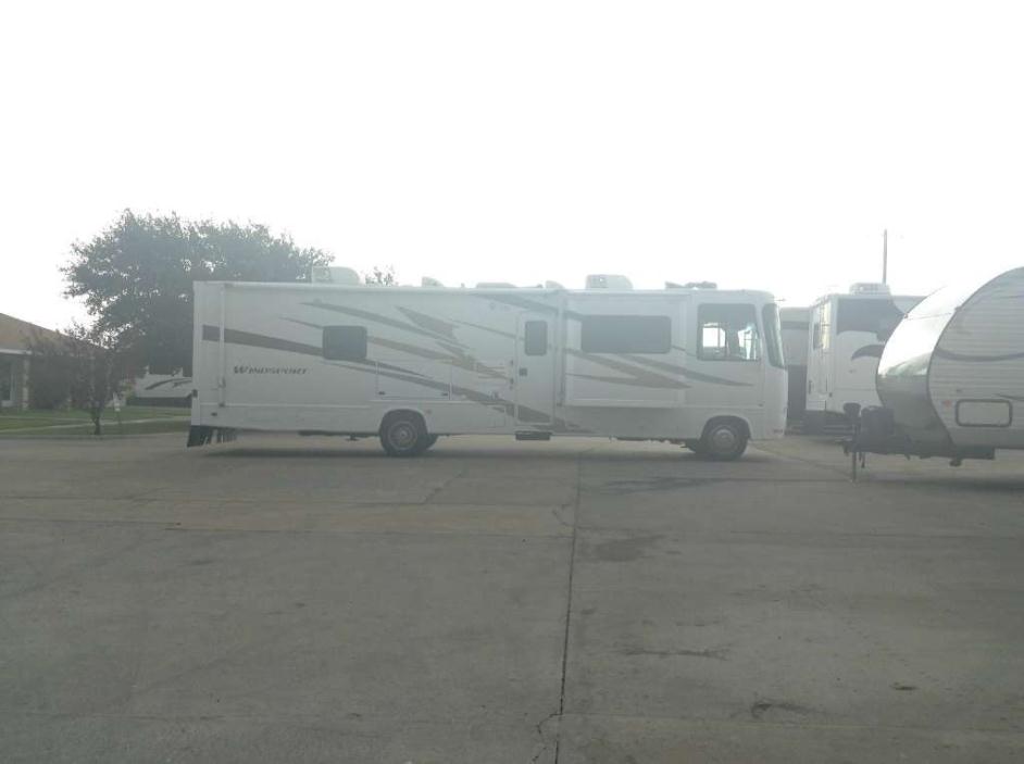 2008 Thor Motor Coach Fun Mover Four Winds 34Y Toy Hauler