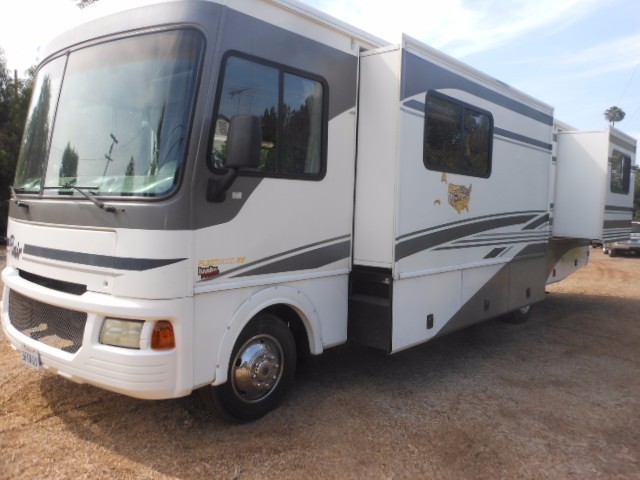 2004 Fleetwood FLAIR 30H