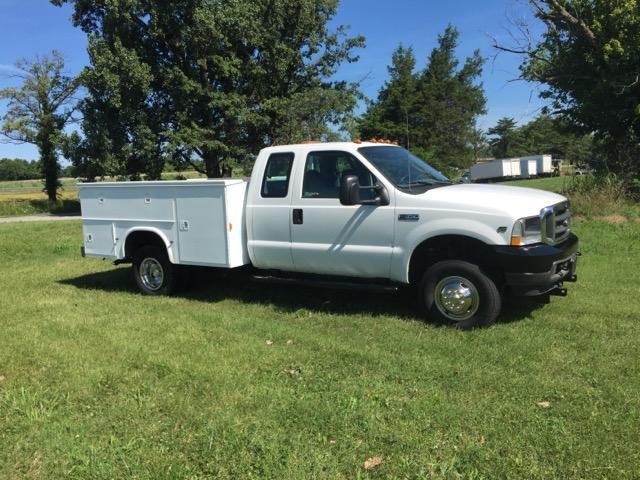 2004 Ford F-350  Utility Truck - Service Truck