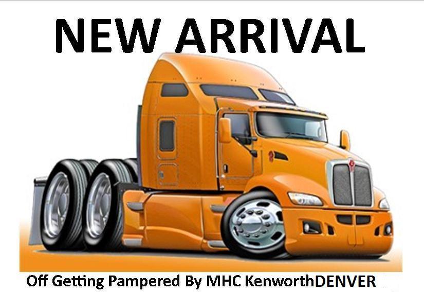 2011 Kenworth T600  Conventional - Day Cab