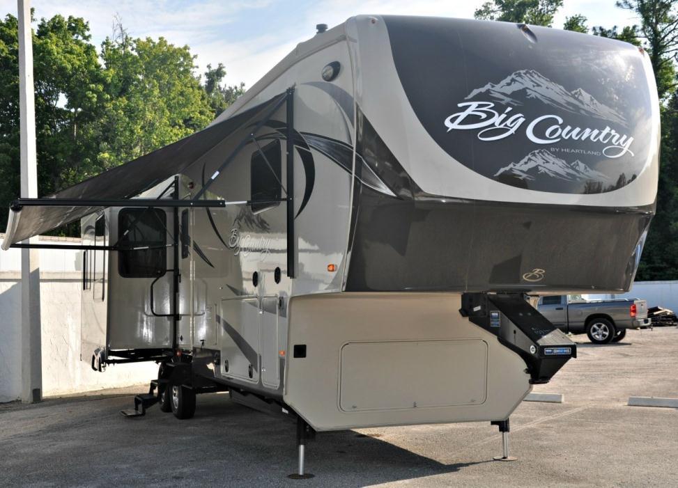2013 Heartland Big Country 3450TS KING BED W/D PREP