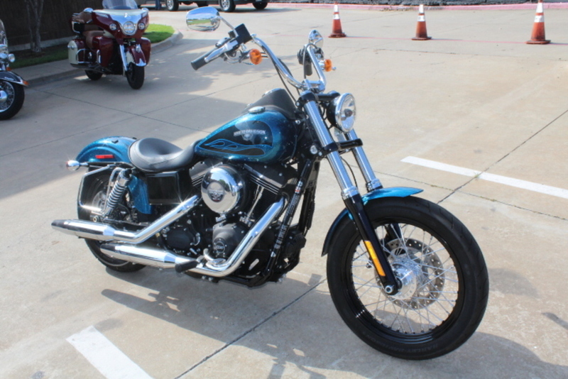 2015 Harley Davidson DYNA STREET BOB