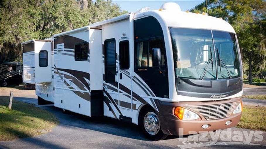 2004 Fleetwood Rv Pace Arrow