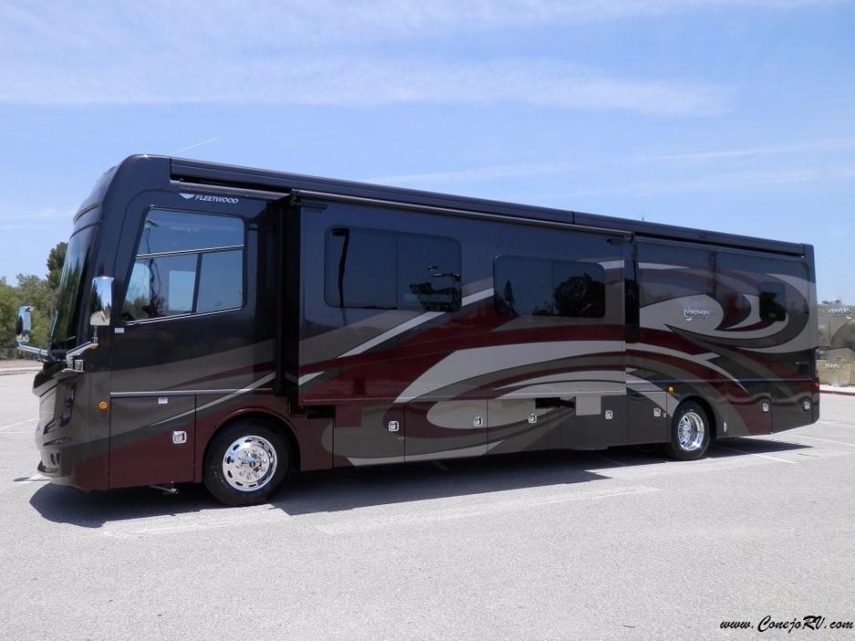 2017 Fleetwood Discovery LXE 40X King Bed 380hp