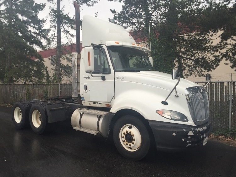 2010 International Prostar  Conventional - Day Cab