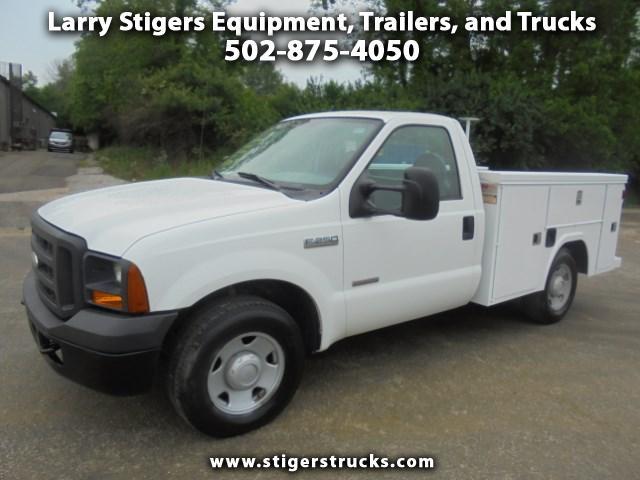 2005 Ford F-250  Utility Truck - Service Truck