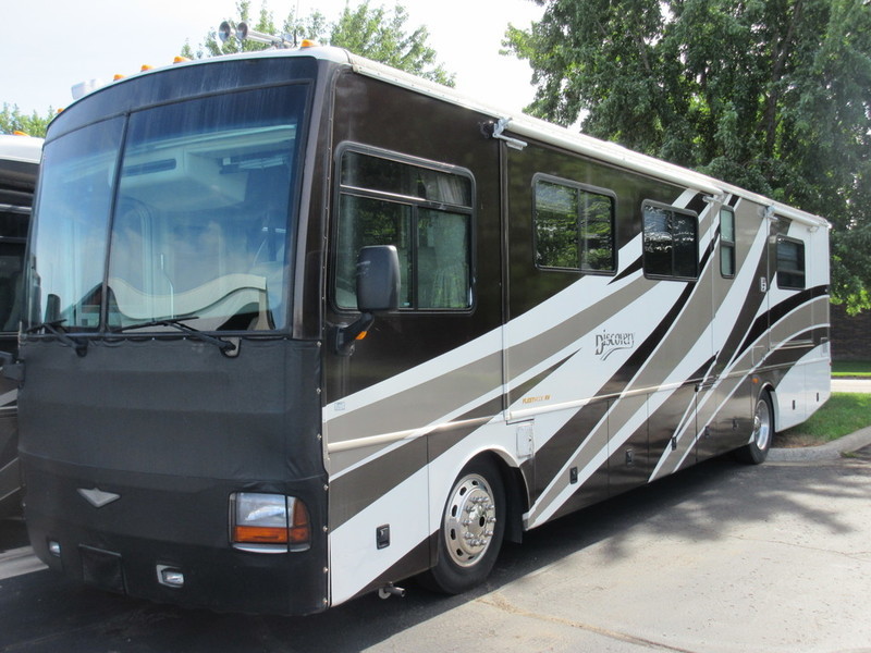 2003 Fleetwood Discovery 38T