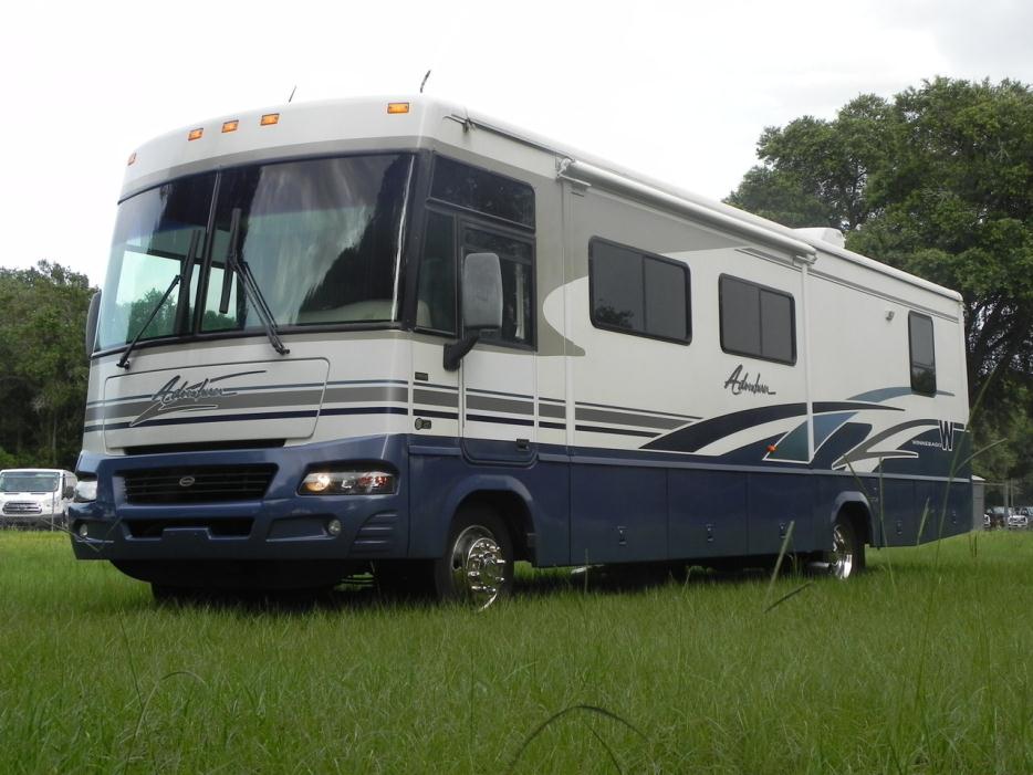 2003 Winnebago ADVENTURER 35U