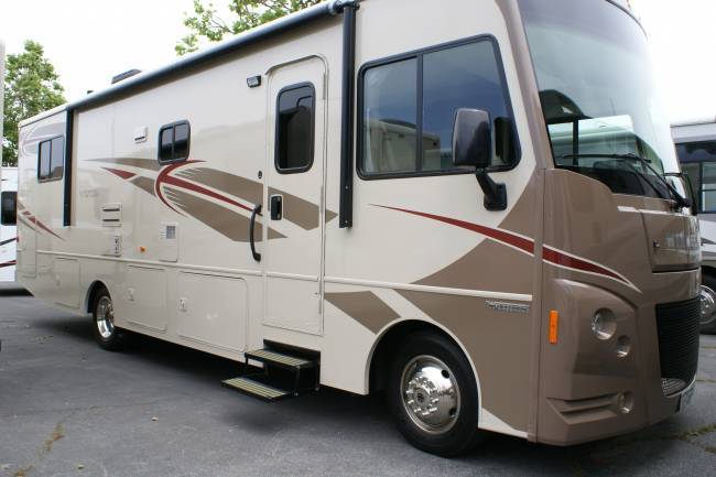 2016 Winnebago Vista 31KE