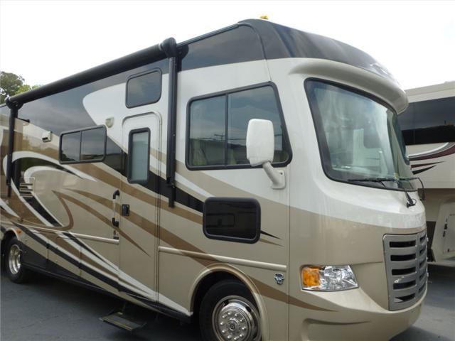 2014 Thor Motor Coach ACE 30 1