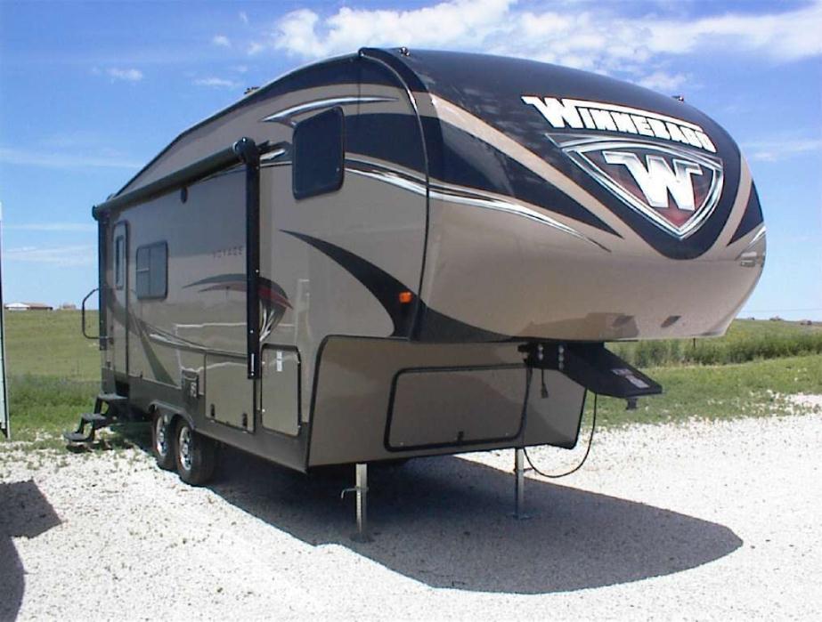 2017 Winnebago 25RKS VOYAGE