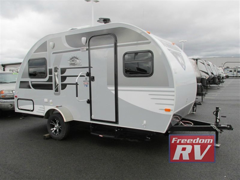 2016 Winnebago Industries Towables Winnie Drop 1710