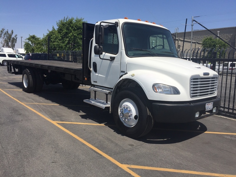 2007 Freightliner M2-106  Conventional - Day Cab
