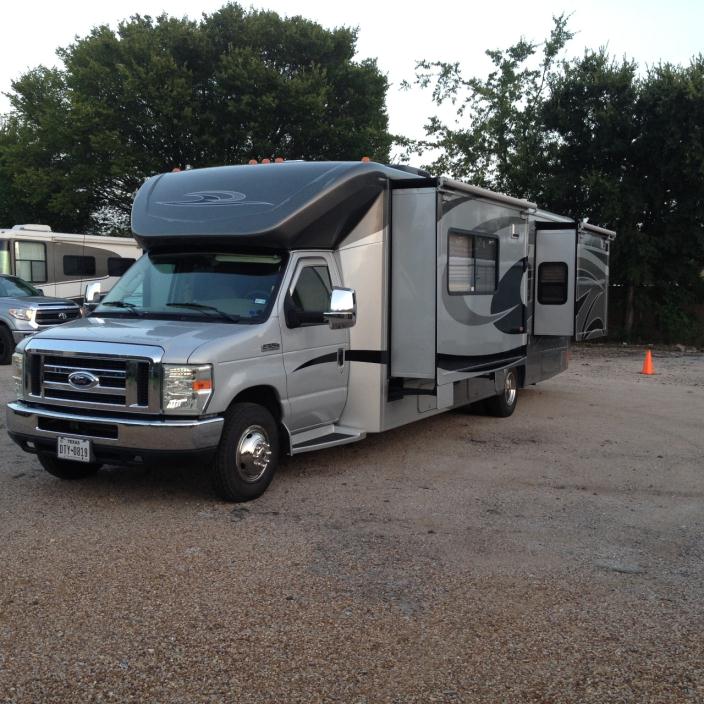 2009 Winnebago Aspect 30C