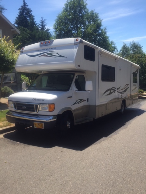 2007 Winnebago Outlook 29B