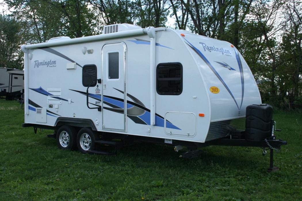 2013 Winnebago Remington Ultra Lite 22