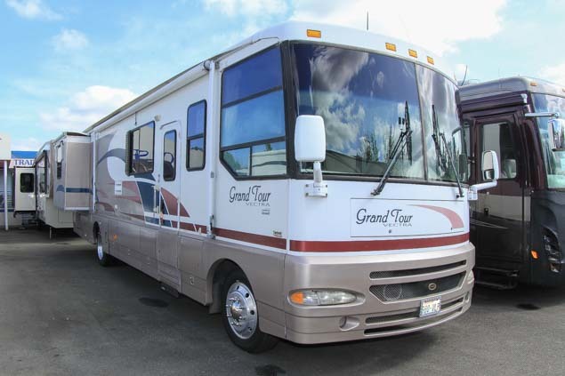 1999 Winnebago GRAND TOUR