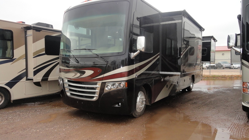 2017 Thor Motor Coach Miramar 34.4