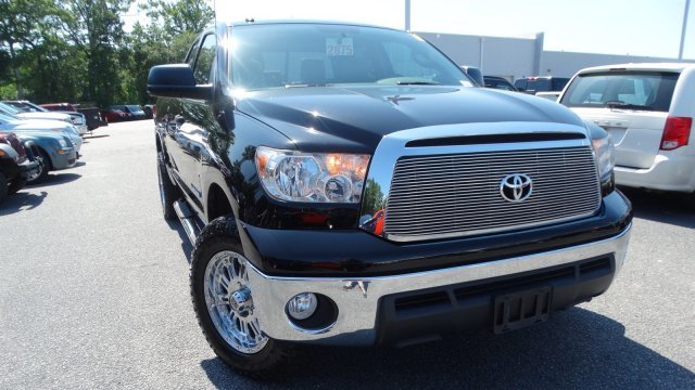 2010 Toyota Tundra 4wd Truck  Crew Cab