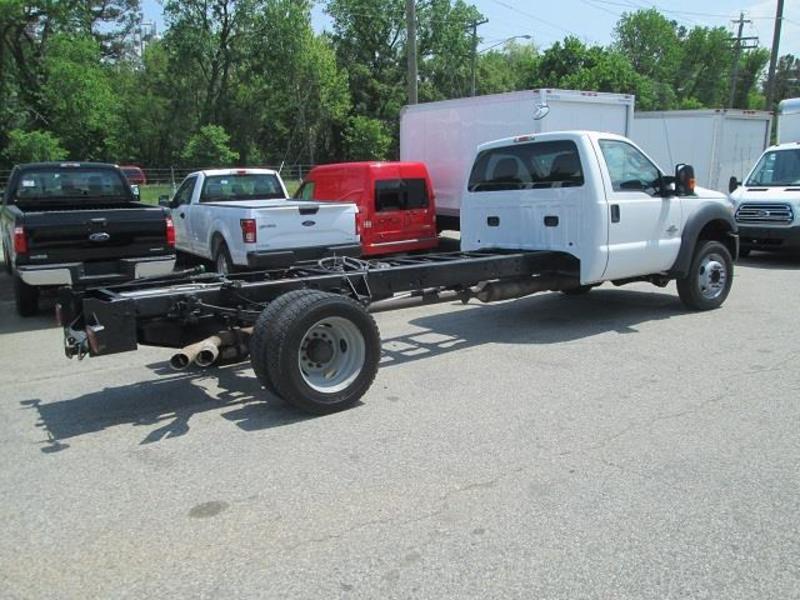 2011 Ford F550 Xlt  Cab Chassis