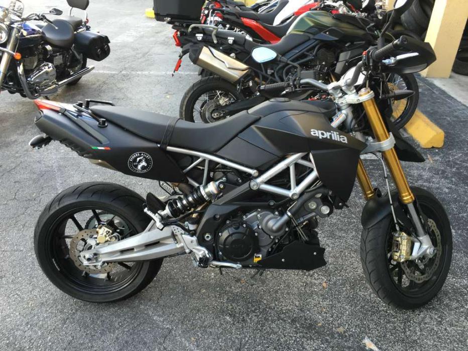 2015 Aprilia Dorsoduro 750 ABS