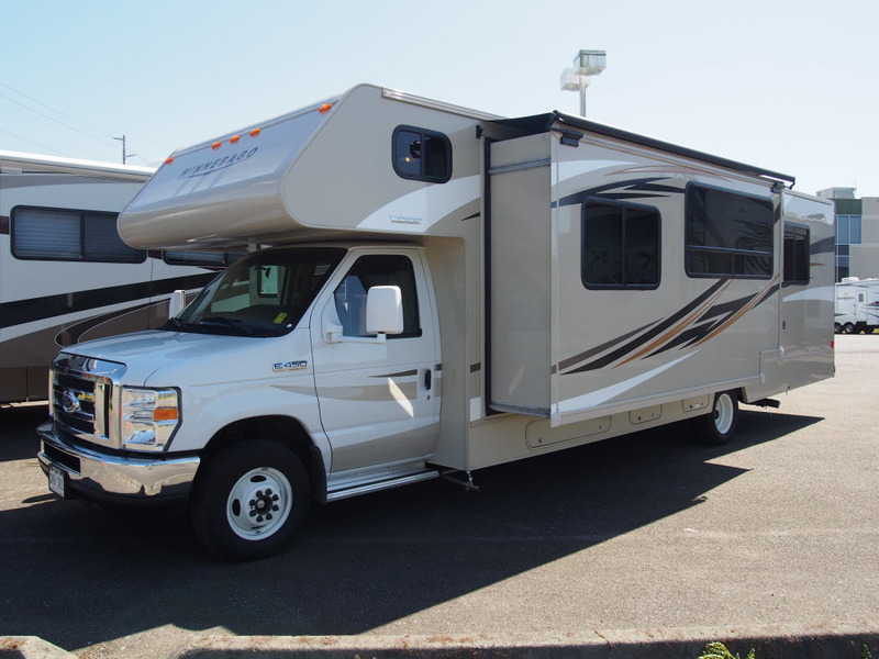 2016 Winnebago Minnie Winnie 31K