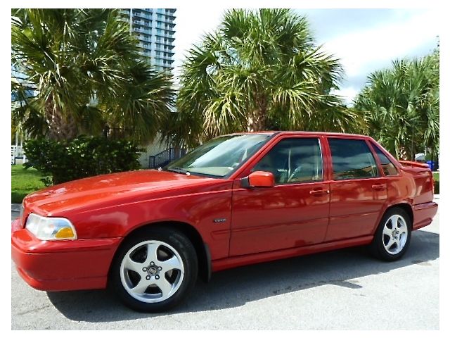 Volvo : S70 T5 98 volvo s 70 t 5 41 k miles warranty t 5 wheels moonroof and tail the bad boy