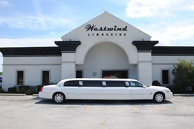 Lincoln : Town Car Executive Sedan 4-Door 2007 lincoln town car executive sedan 4 door 4.6 l limousine limo