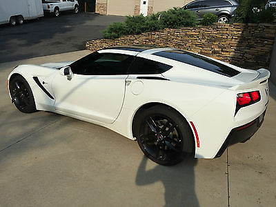 Chevrolet : Corvette Z51 2014 corvette z 51 chevrolet 2 lt carbon fiber package stingray 3 k miles 7 speed