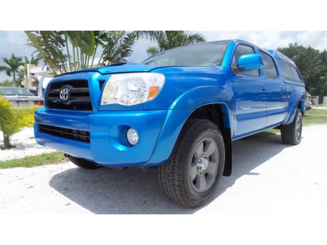 Toyota : Tacoma DOUBLECAB LG Video! Super low miles! 4x4 clean history report,beautiful color! Runs great!!!