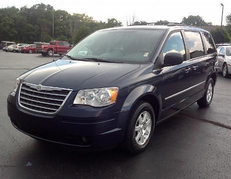 2009 CHRYSLER TOWN & COUNTRY 4 DOOR PASSENGER VAN