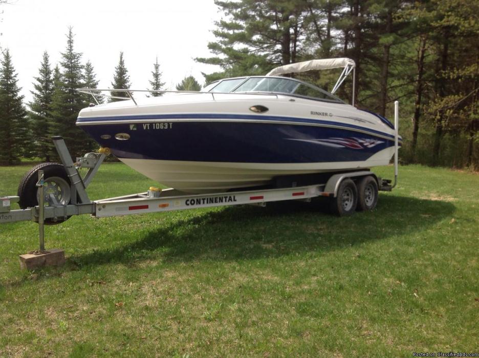 2009 246CC Rinker with trailer
