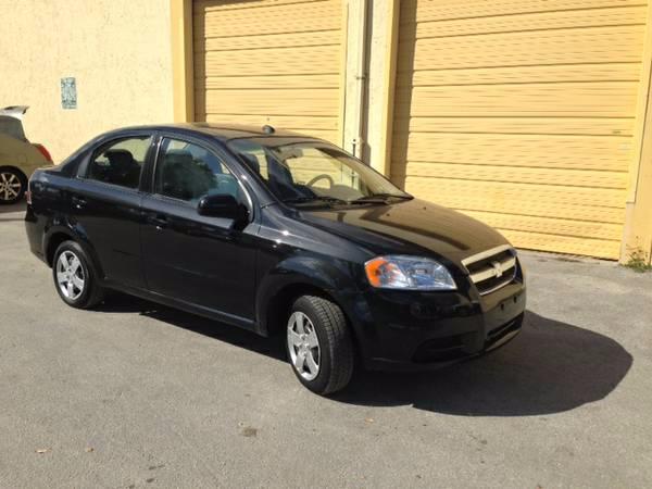 2011 chevrolet aveo base $6800