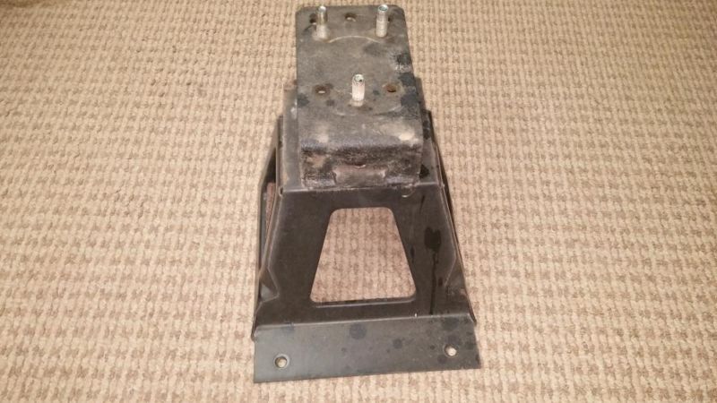 jeep extended mount tire carrier, 1