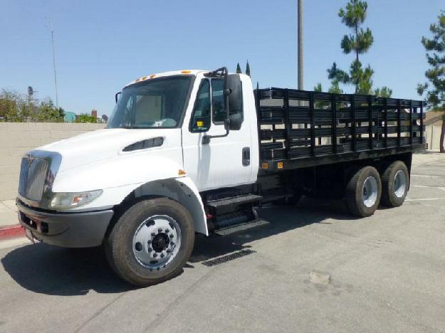 International 4400 flatbed truck for sale