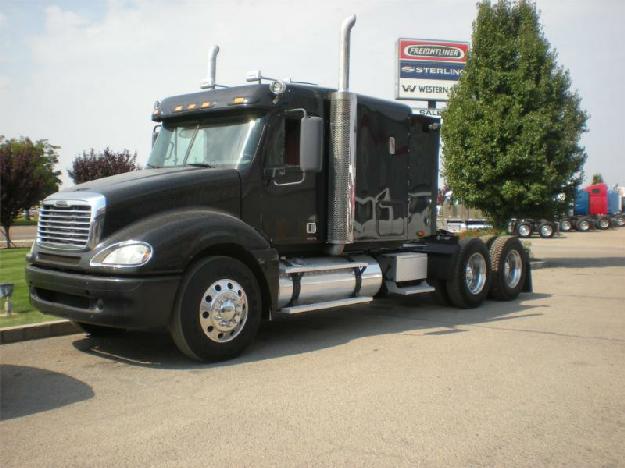 Freightliner cl12064st-columbia 120 sleeper for sale
