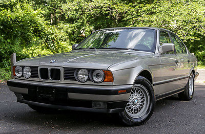 BMW : 5-Series 535i 1990 bmw 535 i rare serviced garaged carfax