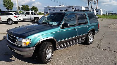 Ford : Explorer XLT Sport Utility 4-Door LOW MILES! 1998 Ford Explorer XLT AWD-V6-Leather-Moonroof-Cold A/C