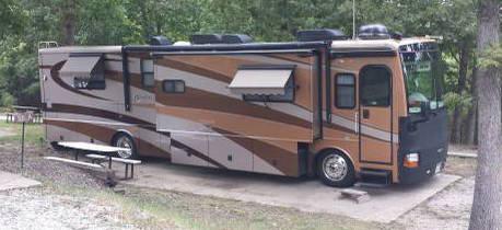 2005 Fleetwood Discovery 395