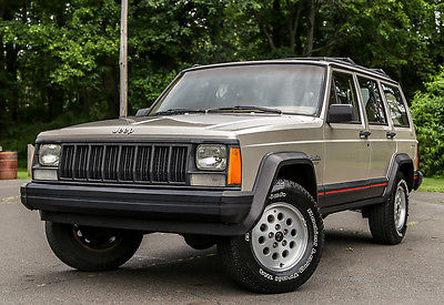 Jeep : Cherokee Sport 1995 jeep cherokee sport ho high output 4 wd awd l 6 low 72 k mi serviced carfax