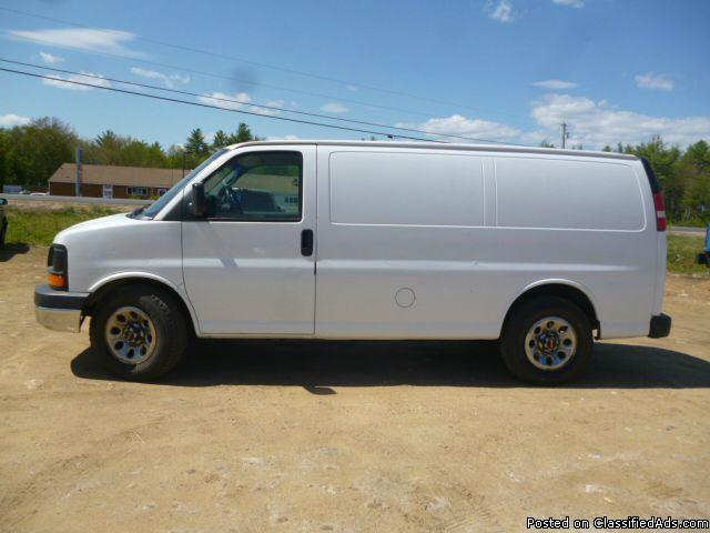 2006 GMC Savana Cargo 1500 AWD 3dr Van