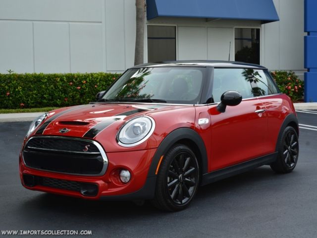 Mini : Cooper S NAV SPT LED HARDTOP NAVIGATION WIRED PACKAGE PANORAMIC SPORT LED HEADLIGHTS 17S MINT! !