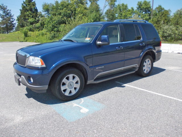 Lincoln : Aviator 4dr AWD SUV 2004 lincoln aviator awd one owner no accidents no reserve